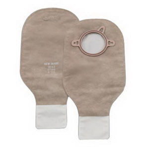Hollister New Image 2-Piece Drainable Pouch 2-3/4