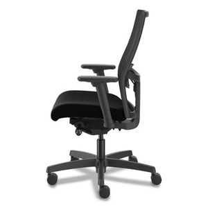 Lota 2024 task chair