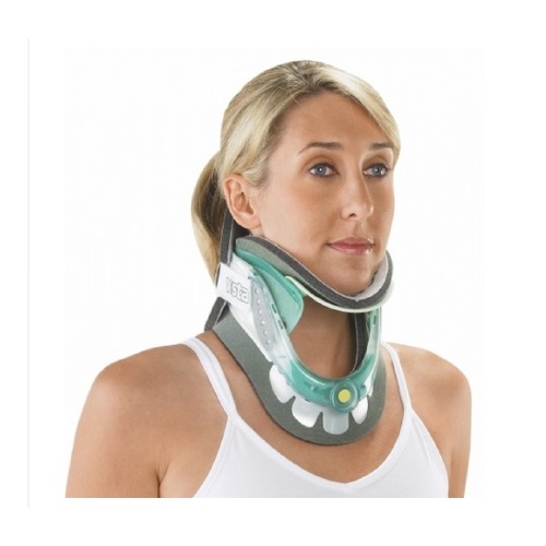 Rigid Cervical Collar with Replacement Pads Aspen® Vista® Preformed